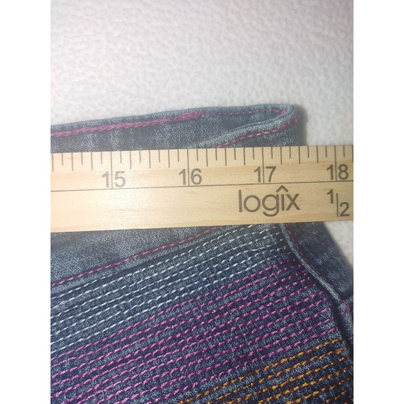 Crest Women's High-Rise Boot Cut Jeans Size 18/29 Five Pocket Design Stretch - Picture 7 of 8